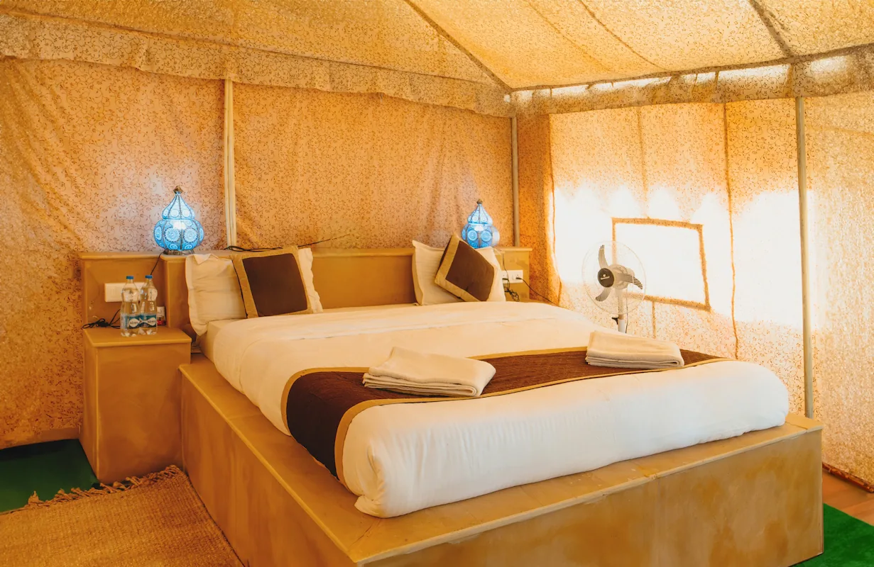Deluxe Swiss Tent