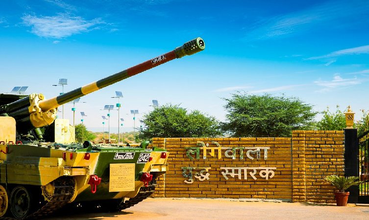Camp in Jaisalmer near Patwa Haveli